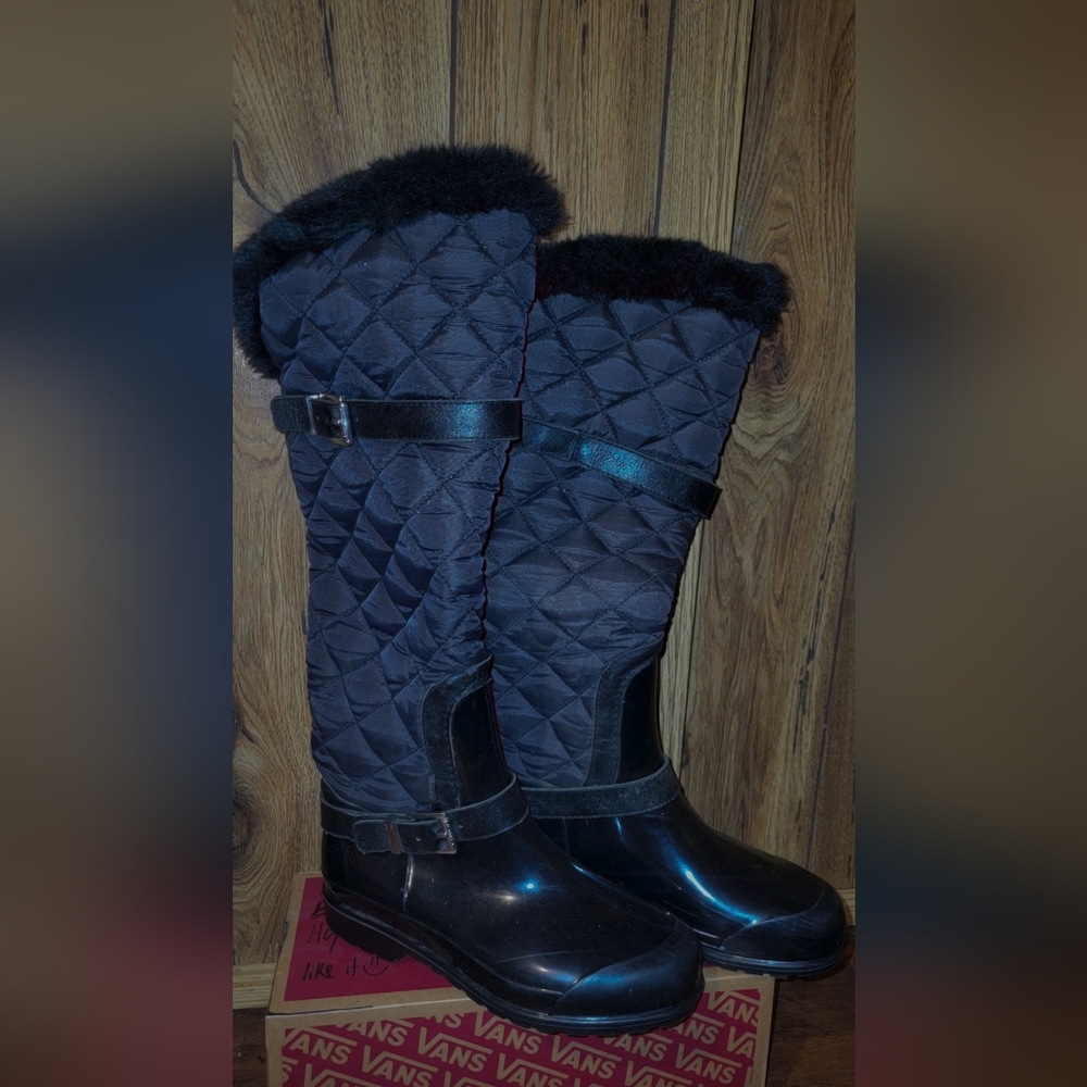 Michael Kors Fulton quilted boots